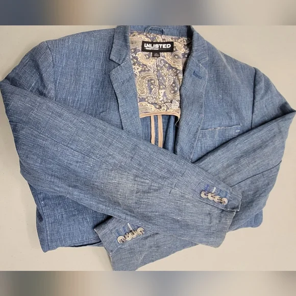 Blazer - Picture 3 of 4